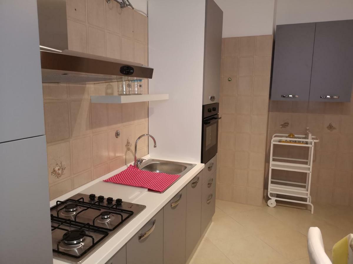 Seacentre Apartment 2 아볼라 외부 사진